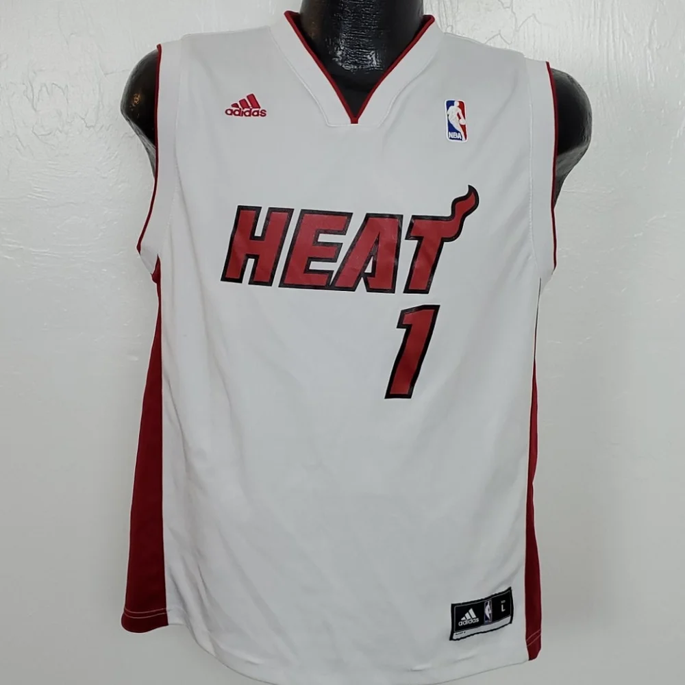 NBA Adidas Jersey Heat Bosh 1 v-neck size L